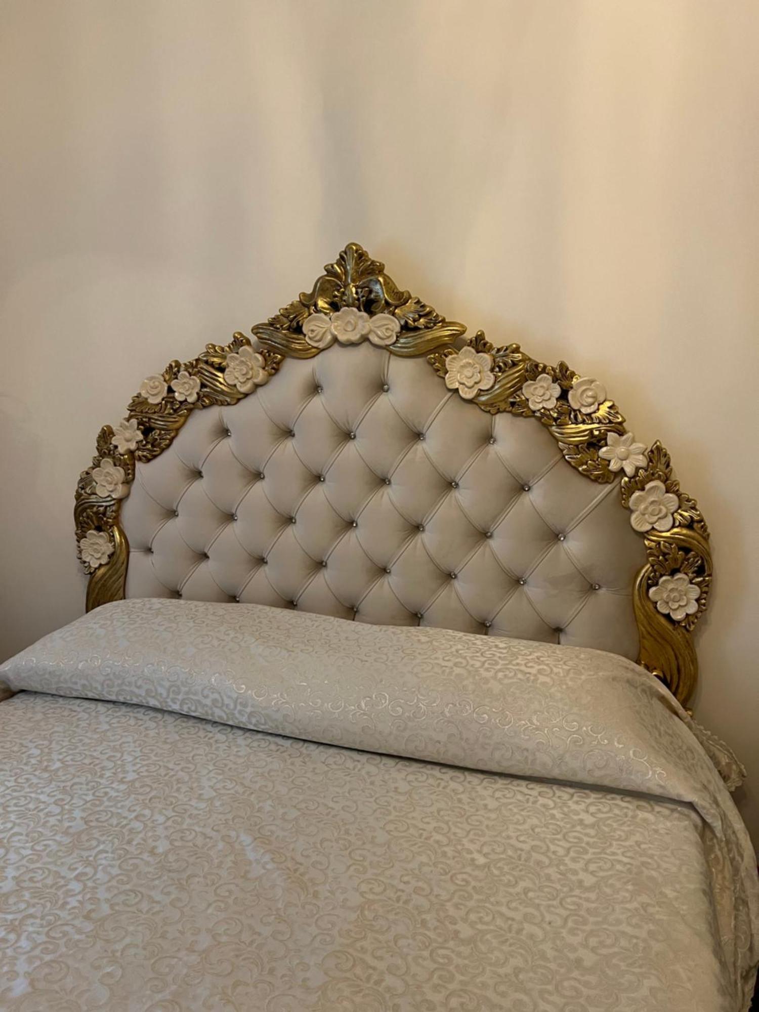 Beb Mariafrancesca Bed & Breakfast เนเปิลส์ ภายนอก รูปภาพ